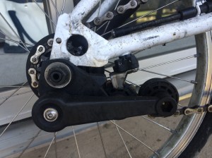 A close up of the tension device.