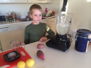We used 2 cups of water, the juice of 2 lemons, and 2 prickly pear fruits.